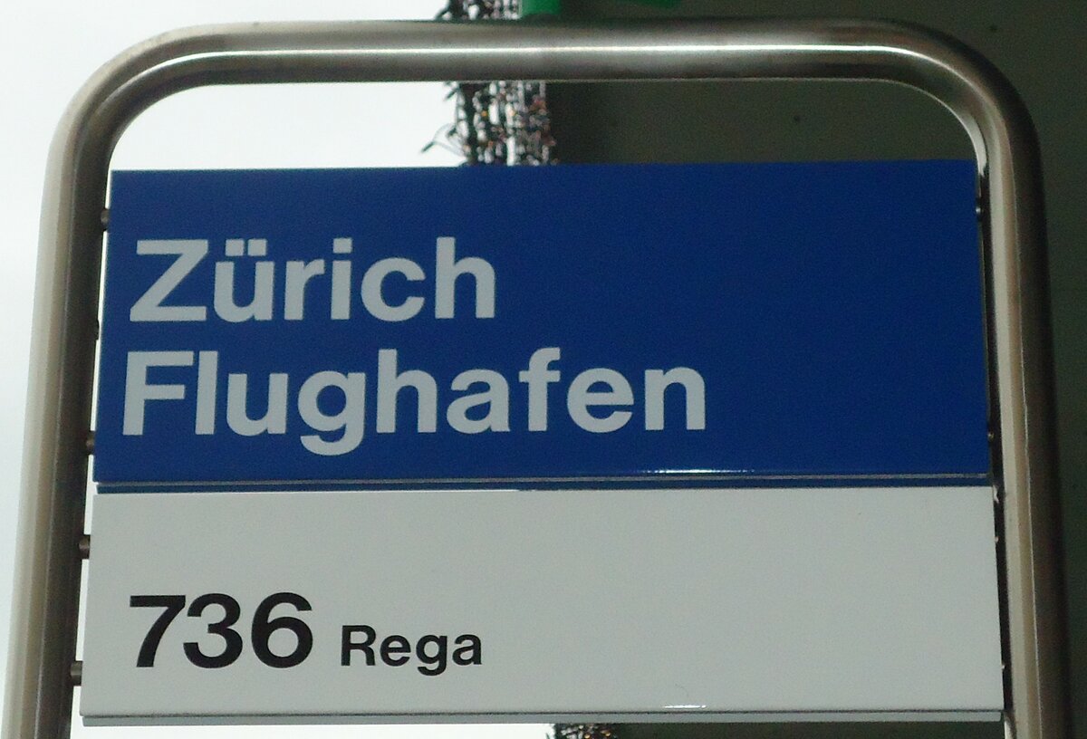 (131'012) - ZVV-Haltestellenschild - Zrich, Flughafen - am 17. November 2010