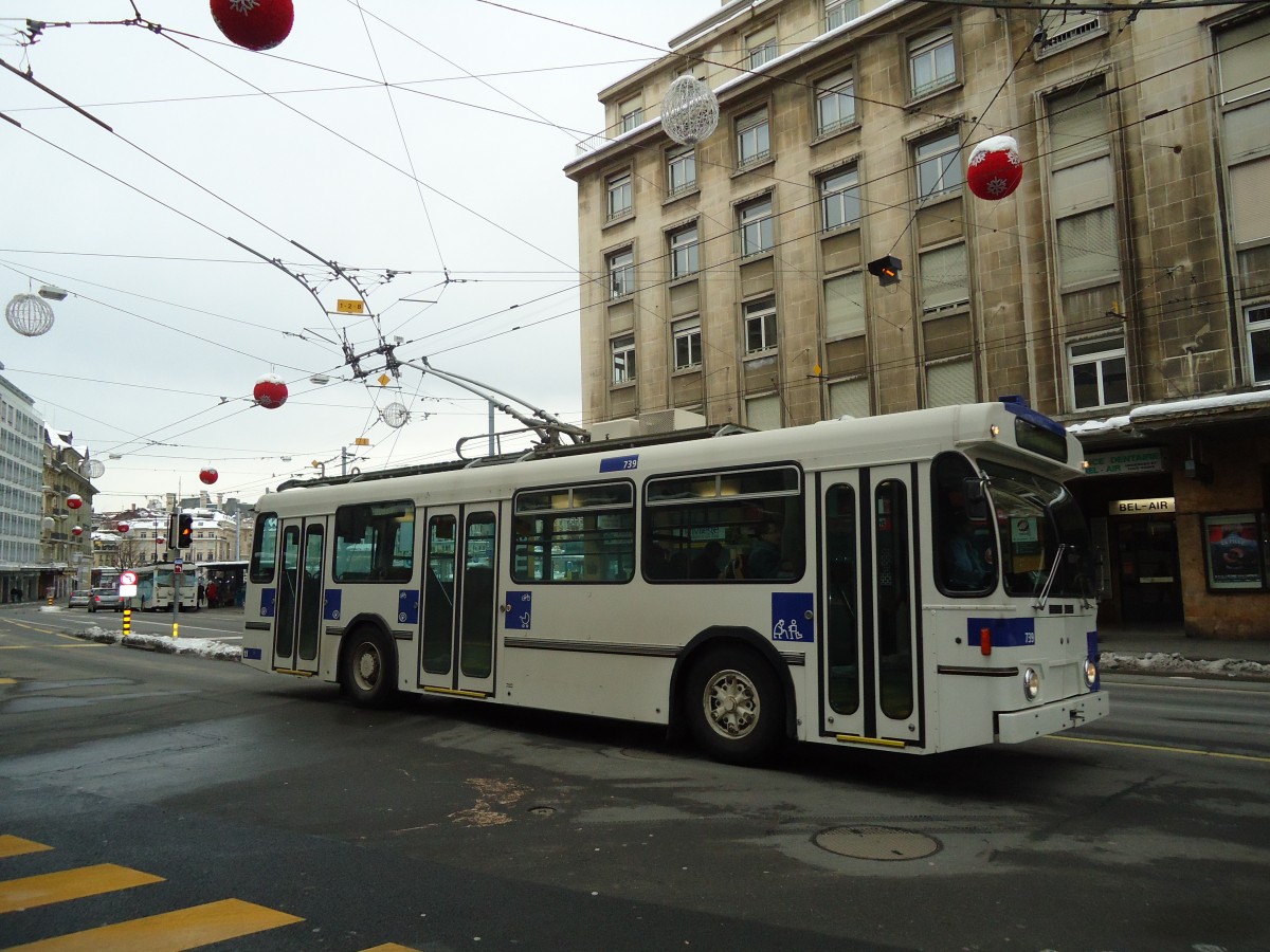 (131'235) - TL Lausanne - Nr. 739 - FBW/Hess Trolleybus am 5. Dezember 2010 in Lausanne, Bel-Air