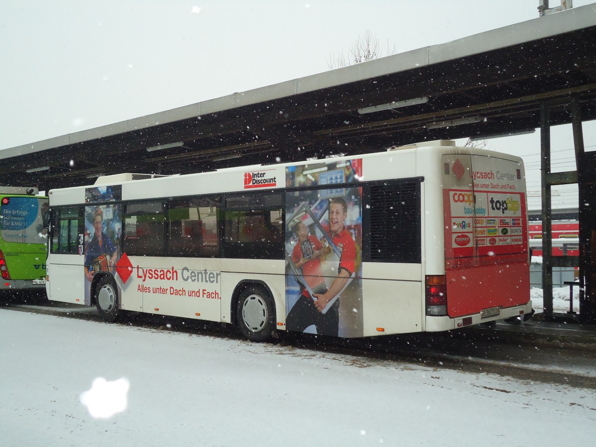 (131'723) - Busland, Burgdorf - Nr. 31/BE 567'511 - Volvo/Hess (ex AAGK Koppigen Nr. 11) am 28. Dezember 2010 beim Bahnhof Burgdorf