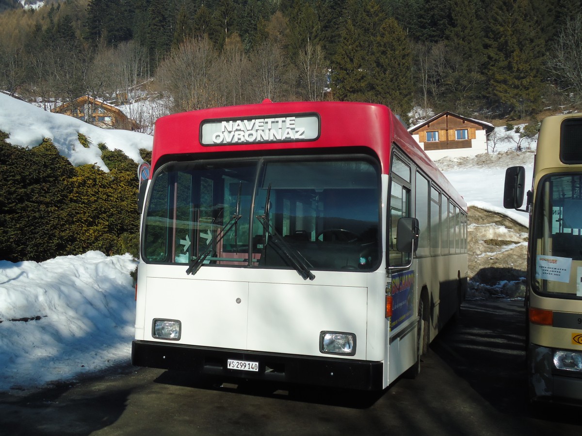 (131'946) - Buchard, Leytron - Nr. 106/VS 299'140 - Volvo/R&J (ex Bernmobil, Bern Nr. 106) am 2. Januar 2011 in Ovronnaz, La Croise