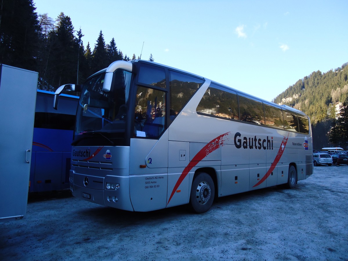 (132'035) - Gautschi, Aarau - Nr. 8/AG 34'627 - Mercedes am 8. Januar 2011 in Adelboden, ASB
