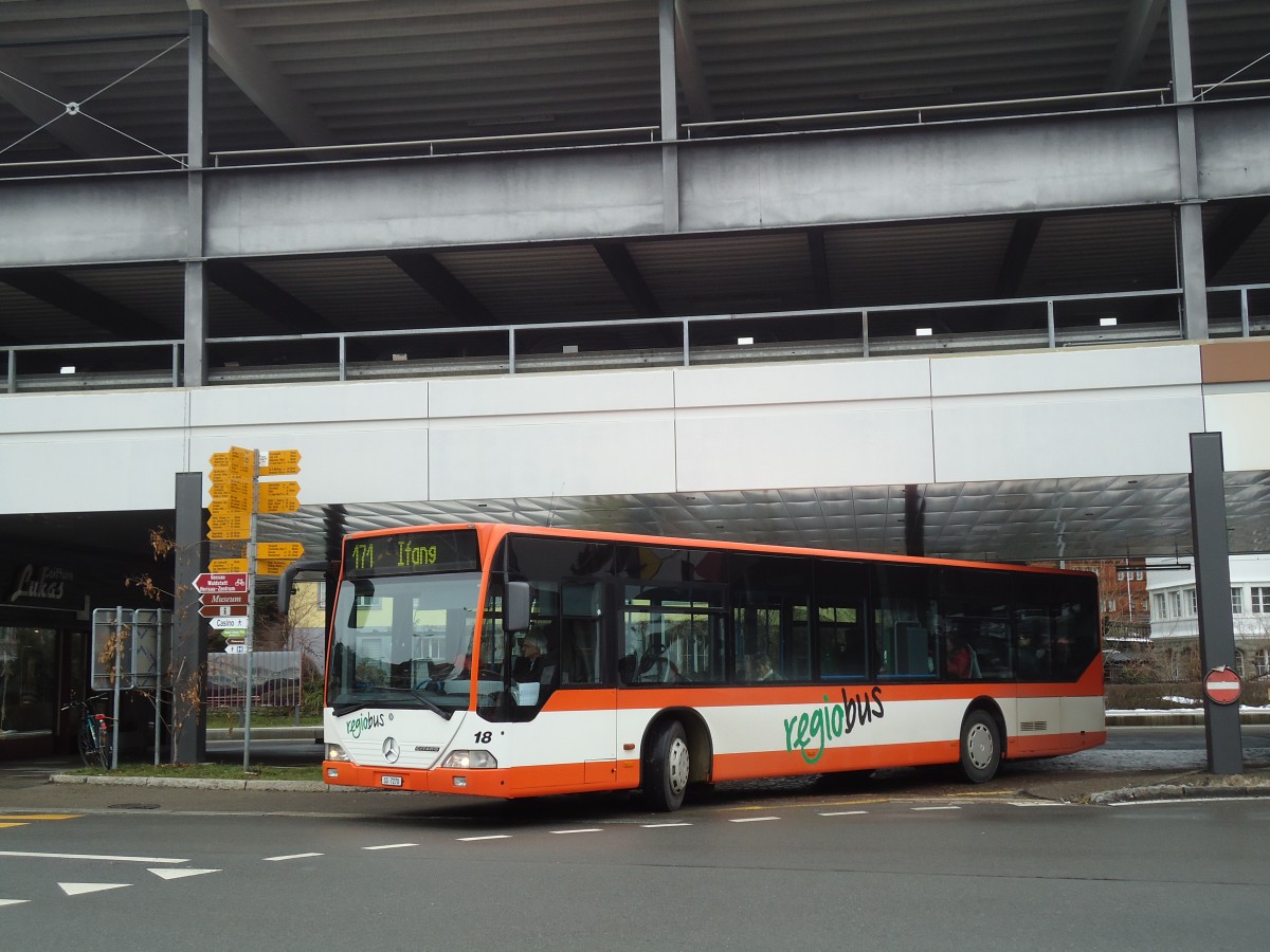 (132'298) - Regiobus, Gossau - Nr. 18/SG 7270 - Mercedes am 12. Januar 2011 beim Bahnhof Herisau