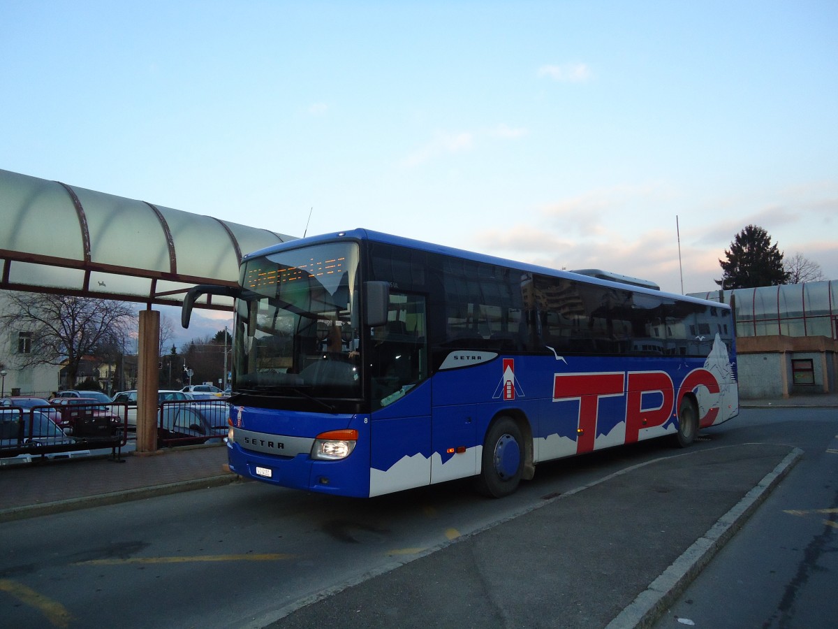 (132'408) - TPC Aigle - Nr. 8/VS 4151 - Setra am 22. Januar 2011 beim Bahnhof Monthey-Ville