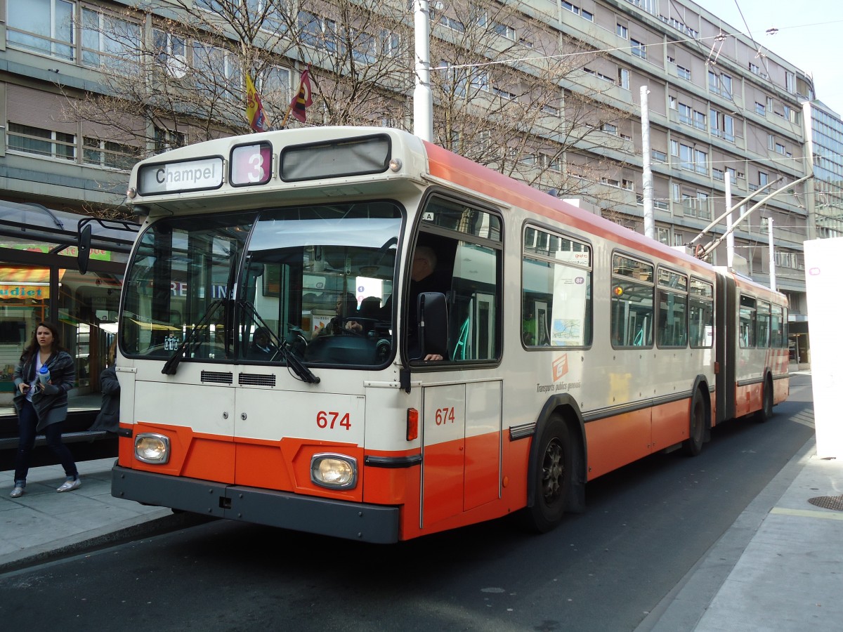 (132'911) - TPG Genve - Nr. 674 - Saurer/Hess Gelenktrolleybus am 10. Mrz 2011 in Genve, Coutance