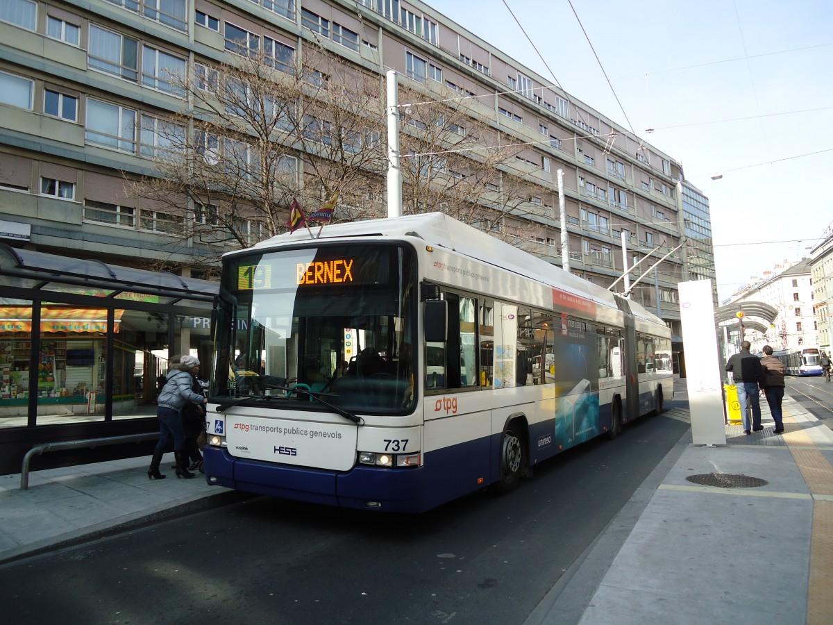 (132'923) - TPG Genve - Nr. 737 - Hess/Hess Gelenktrolleybus am 10. Mrz 2011 in Genve, Coutance
