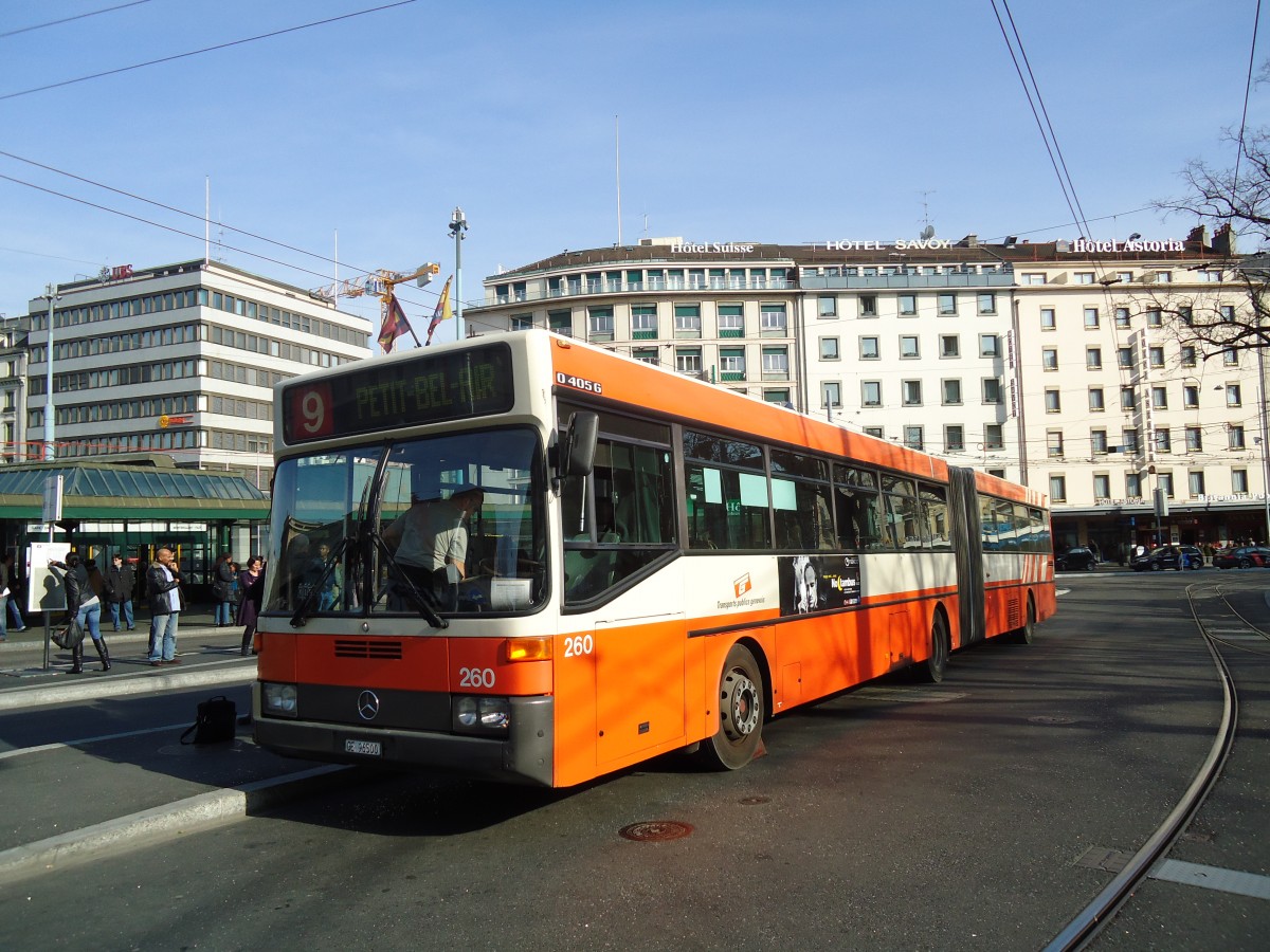 (132'944) - TPG Genve - Nr. 260/GE 96'500 - Mercedes am 10. Mrz 2011 beim Bahnhof Genve