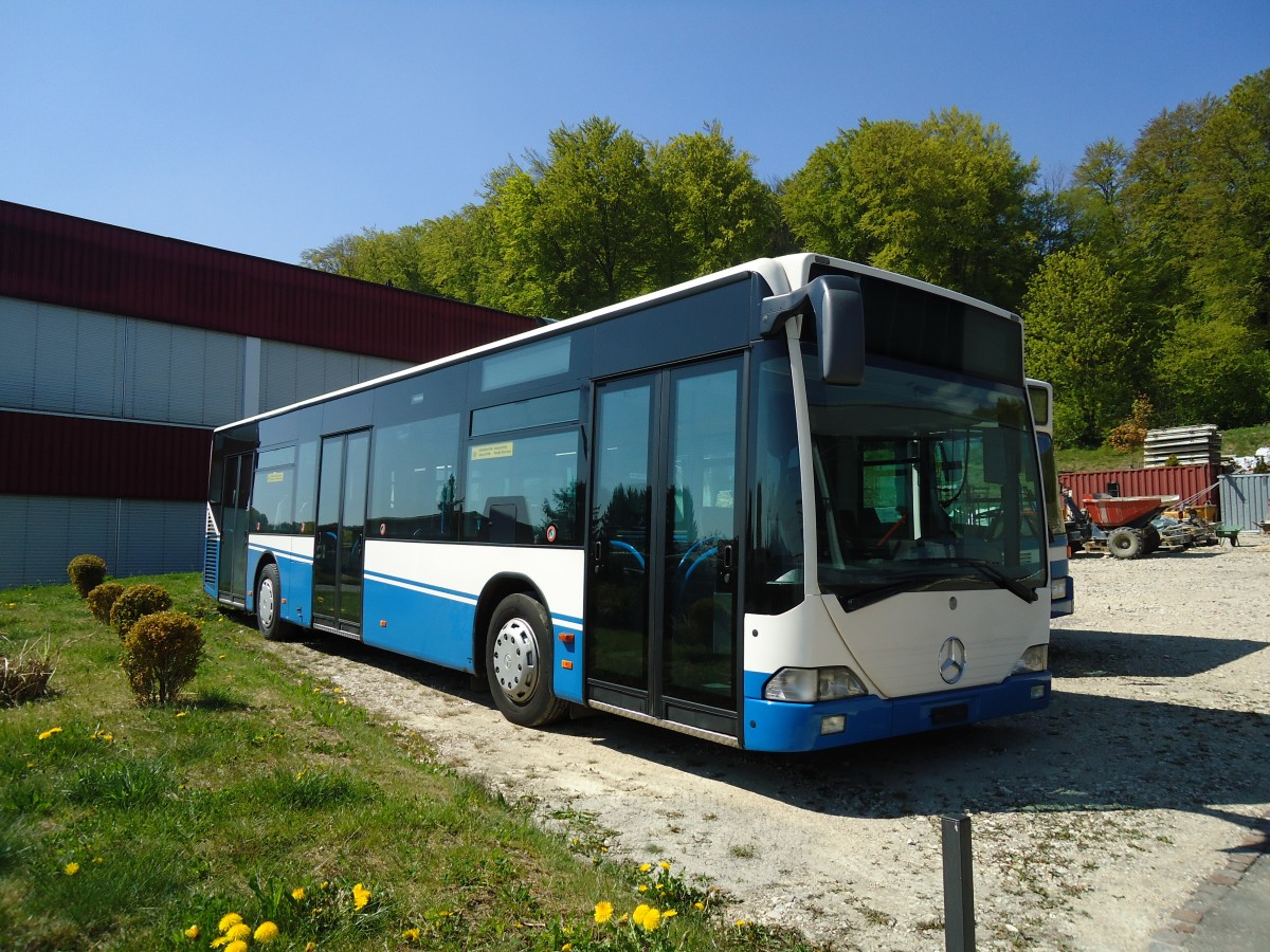 (133'330) - VBL Luzern - Nr. 563 - Mercedes (ex Gowa, Luzern Nr. 63) am 17. April 2011 in Safnern, BTR
