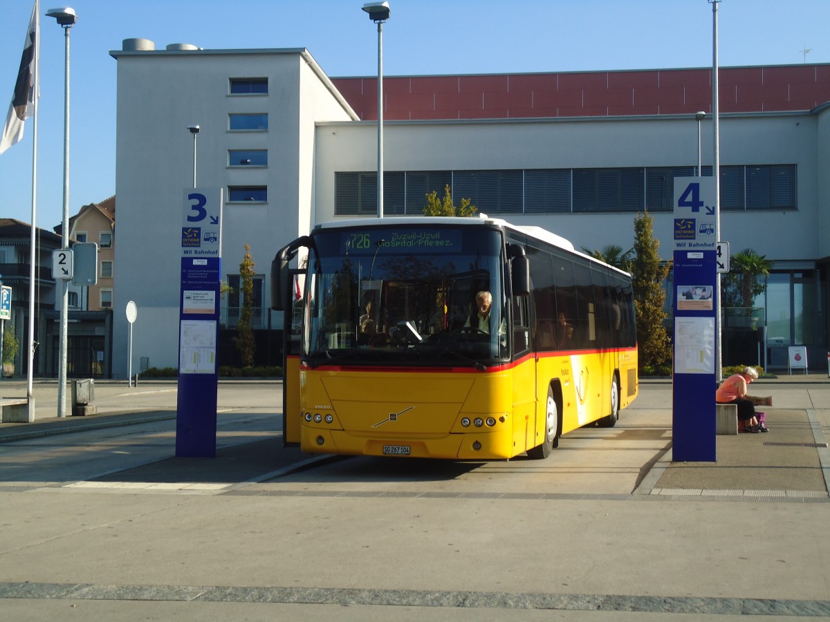 (135'490) - Schmidt, Jonschwil - SG 267'104 - Volvo (ex Buner&Schmidt, Jonschwil) am 17. August 2011 beim Bahnhof Wil