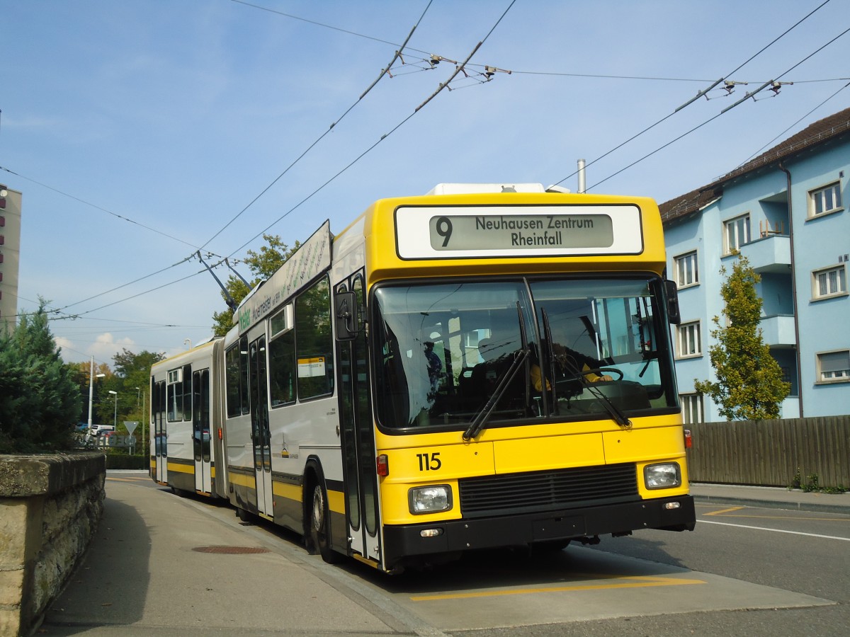 (136'157) - VBSH Schaffhausen - Nr. 115 - NAW/Hess Gelenktrolleybus am 25. September 2011 in Neuhausen, Scheidegg