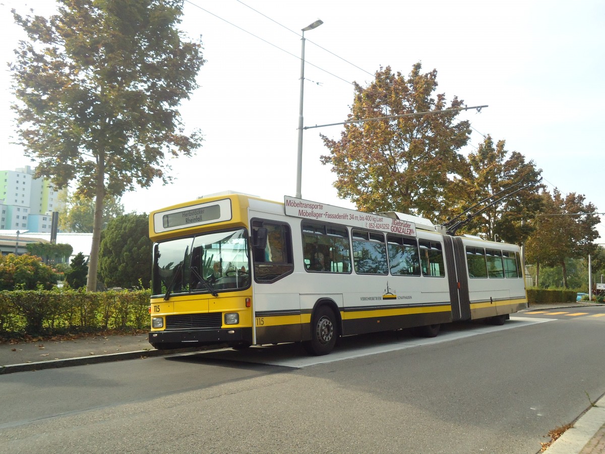 (136'209) - VBSH Schaffhausen - Nr. 115 - NAW/Hess Gelenktrolleybus am 25. September 2011 in Schaffhausen, Waldfriedhof