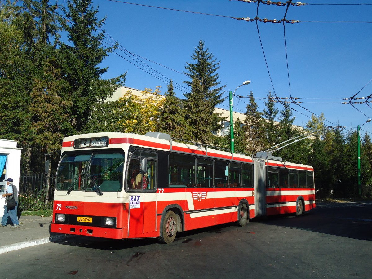 (136'336) - RAT Brasov - Nr. 72/BV 00'097 - Volvo/R&J Gelenktrolleybus (ex VB Biel/CH Nr. 72) am 4. Oktober 2011 in Brasov, Rulmentul