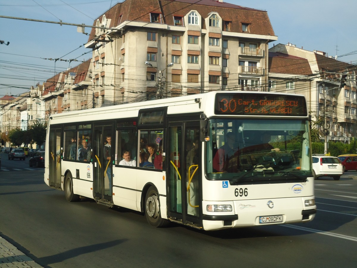 (136'522) - Ratuc, Cluj-Napoca - Nr. 696/CJ 09 DFK - Irisbus am 6. Oktober 2011 in Cluj-Napoca