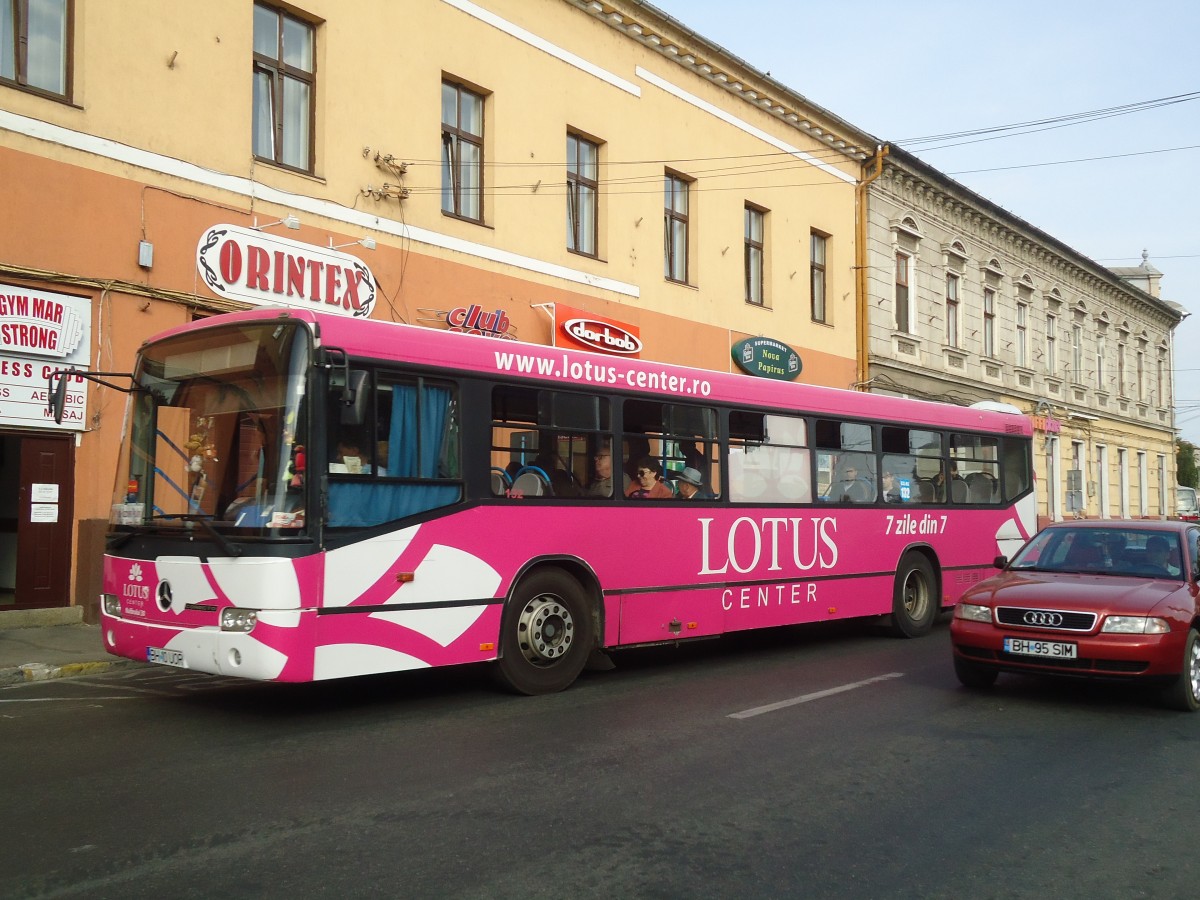 (136'560) - OTL Oradea - Nr. 132/BH 10 UOP - Mercedes am 6. Oktober 2011 in Oradea