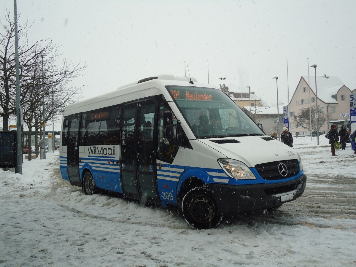 (137'673) - WilMobil, Wil - Nr. 209/SG 305'529 - Mercedes am 15. Februar 2012 beim Bahnhof Wil