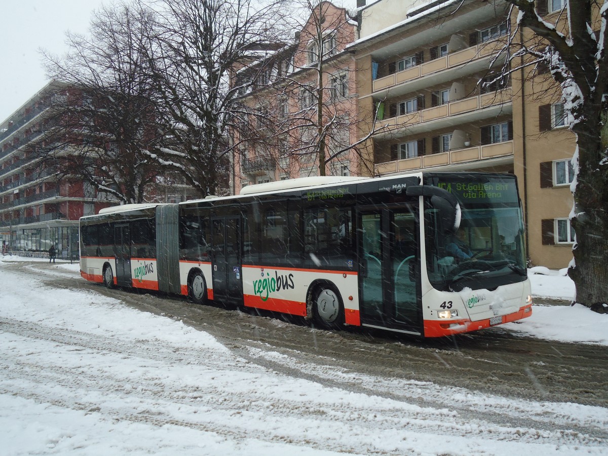 (137'679) - Regiobus, Gossau - Nr. 43/SG 173'250 - MAN am 15. Februar 2012 beim Bahnhof Gossau