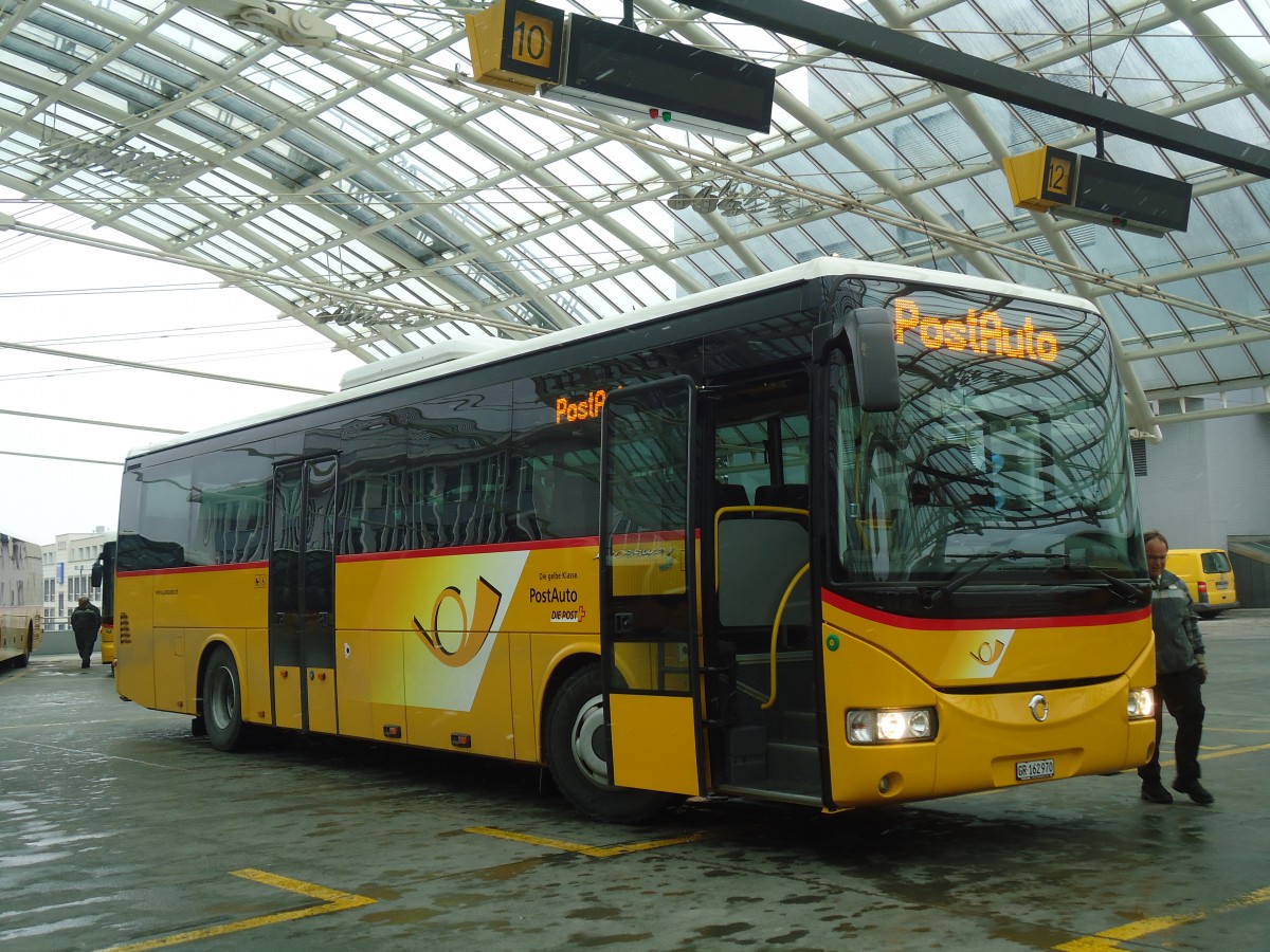 (137'922) - PostAuto Graubnden - GR 162'970 - Irisbus am 5. Mrz 2012 in Chur, Postautostation