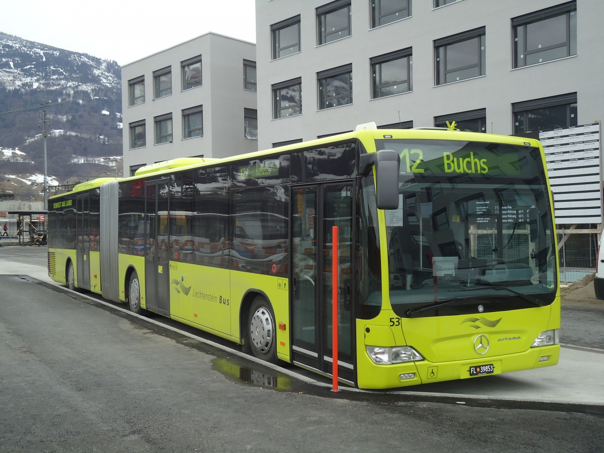 (137'953) - Aus Liechtenstein: LBA Vaduz - Nr. 53/FL 39'853 - Mercedes am 5. Mrz 2012 beim Bahnhof Sargans