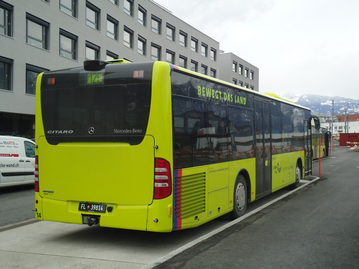 (137'958) - Aus Liechtenstein: LBA Vaduz - Nr. 14/FL 39'814 - Mercedes am 5. Mrz 2012 beim Bahnhof Sargans