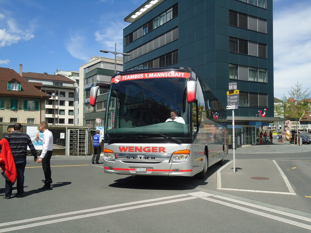 (138'584) - Wenger, Interlaken - Nr. 1/BE 483'461 - Setra am 29. April 2012 beim Bahnhof Thun