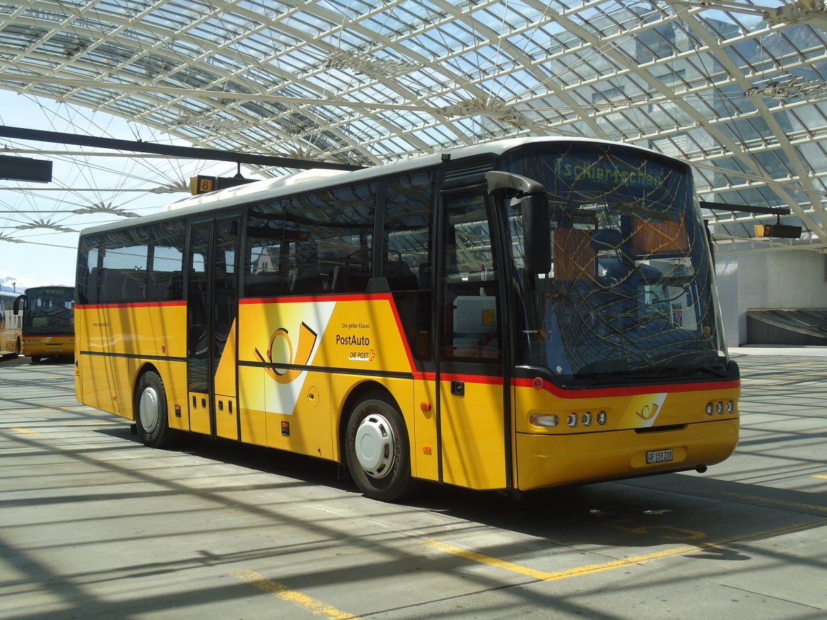(138'897) - PostAuto Graubnden - GR 159'208 - Neoplan (ex P 25'083) am 17. Mai 2012 in Chur, Postautostation