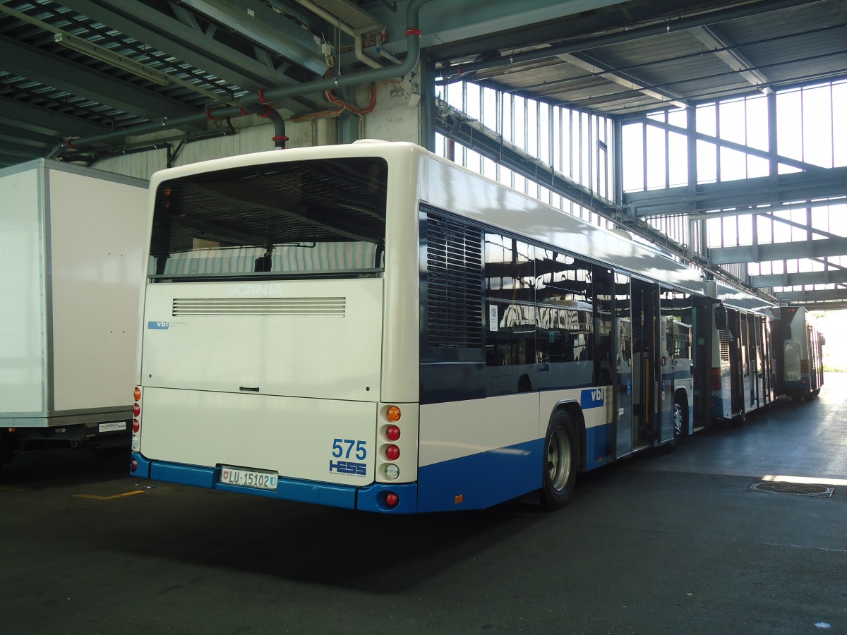 (139'217) - VBL Luzern - Nr. 575/LU 15'102 - Scania/Hess am 2. Juni 2012 in Luzern, Depot