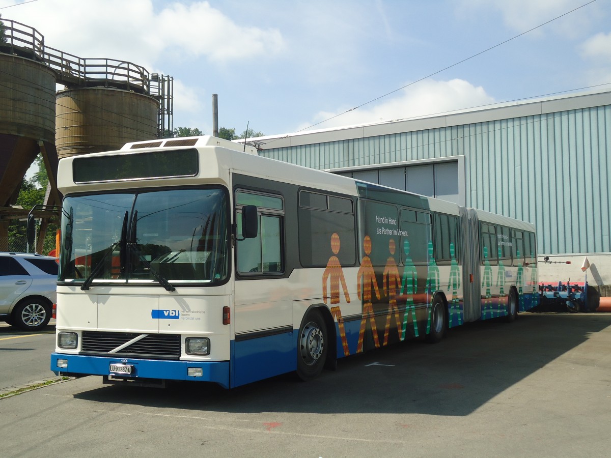 (139'229) - VBL Luzern - Nr. 119/LU 91'287 U - Volvo/Hess am 2. Juni 2012 in Luzern, Depot