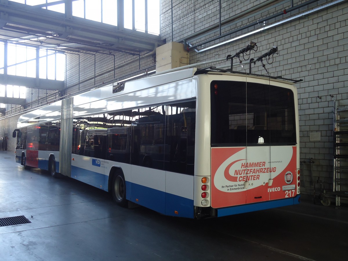 (139'274) - VBL Luzern - Nr. 217 - Hess/Hess Gelenktrolleybus am 2. Juni 2012 in Luzern, Depot
