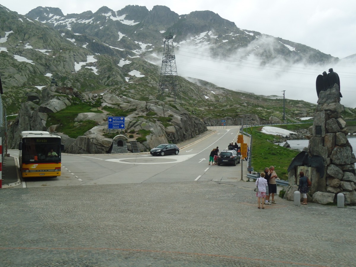 (140'366) - Marchetti, Airolo - Nr. 5/TI 303'333 - Setra am 1. Juli 2012 in Gotthard, Passhhe