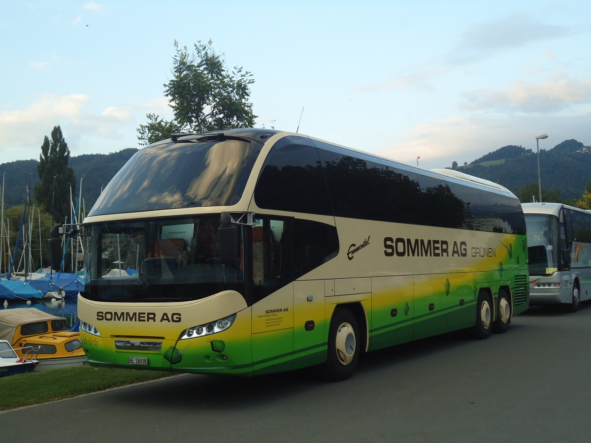 (141'011) - Sommer, Grnen - BE 26'938 - Neoplan am 3. August 2012 in Thun, Strandbad