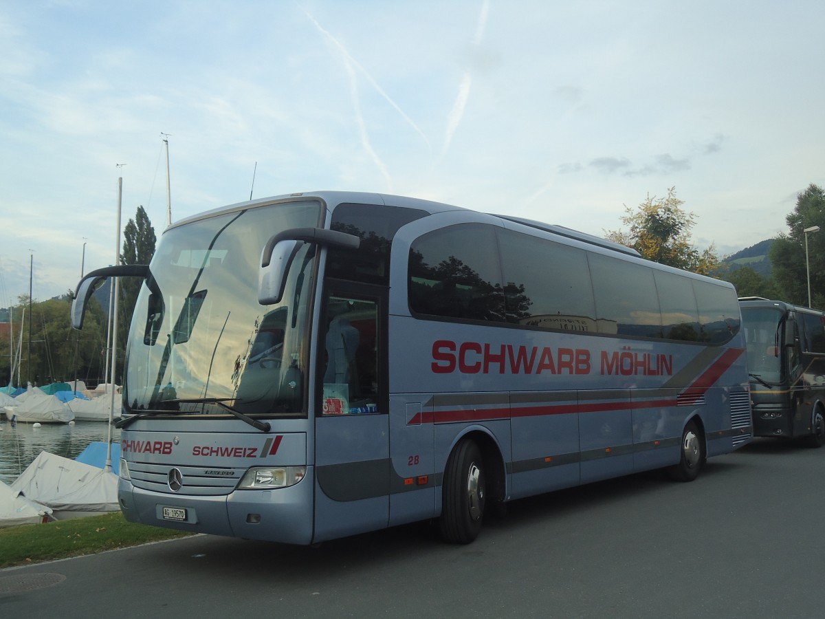 (141'036) - Schwarb, Mhlin - Nr. 28/AG 19'570 - Mercedes am 4. August 2012 in Thun, Strandbad
