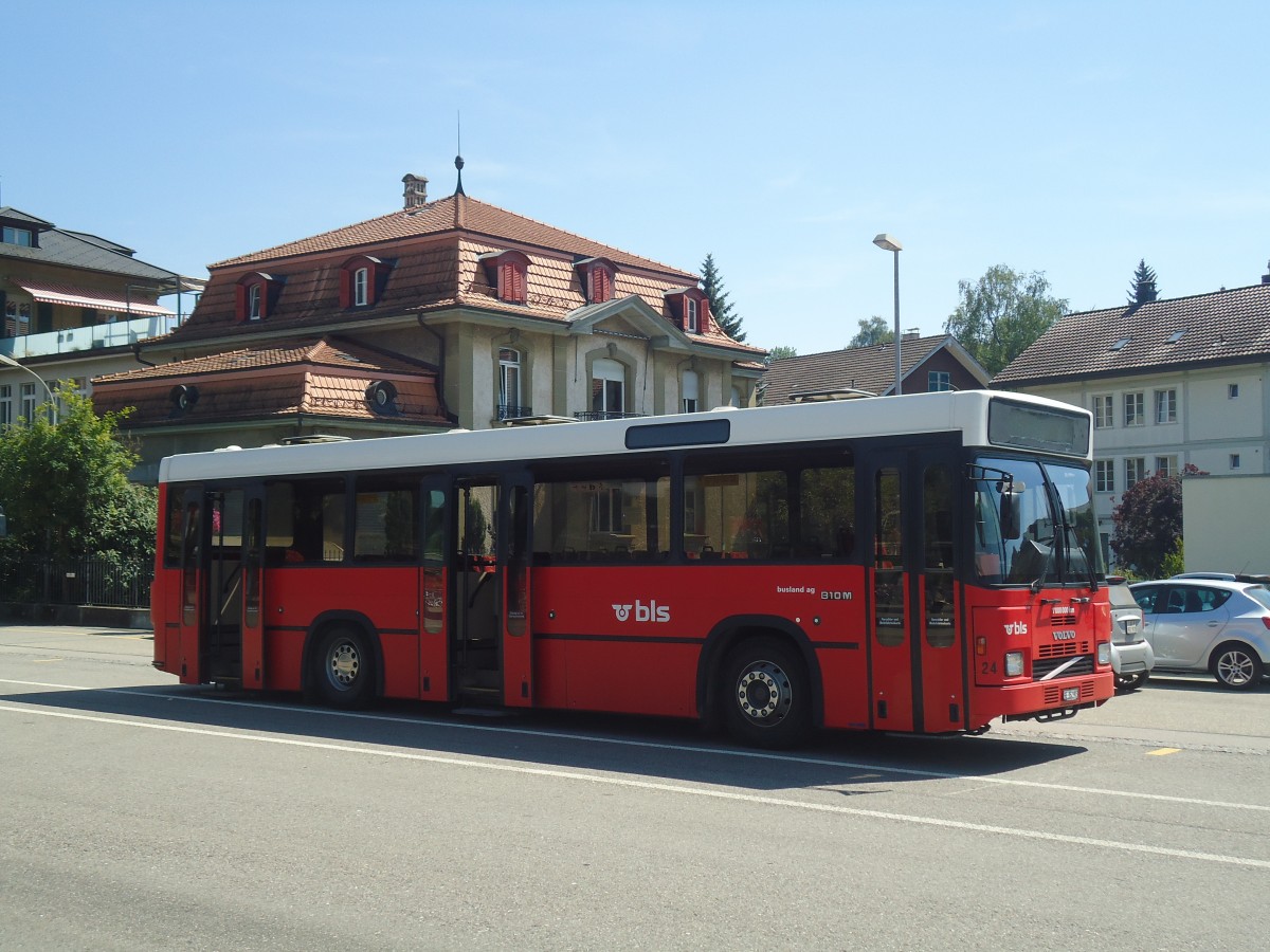 (141'109) - Busland, Burgdorf - Nr. 24/BE 352'903 - Volvo/Lauber (ex AAGK Koppigen Nr. 4) am 15. August 2012 beim Bahnhof Burgdorf