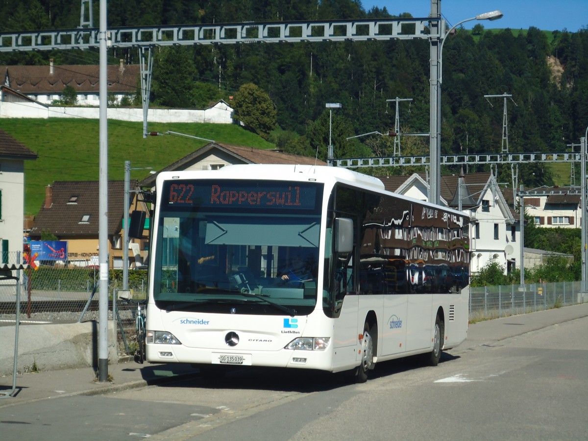 (141'150) - Schneider, Ermenswil - Nr. 1/SG 135'039 - Mercedes am 18. August 2012 beim Bahnhof Wattwil