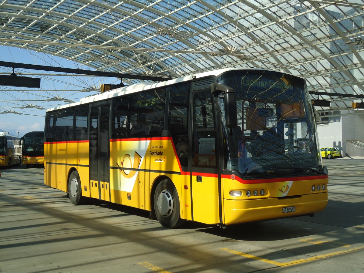 (141'751) - PostAuto Graubnden - GR 159'207 - Neoplan (ex P 25'082) am 15. September 2012 in Chur, Postautostation