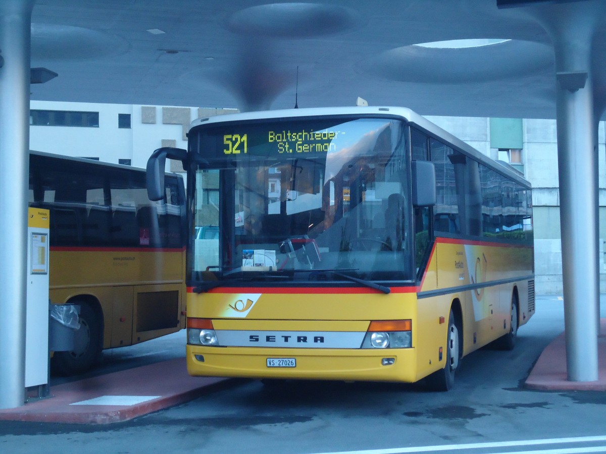 (141'898) - Autotour, Visp - VS 27'026 - Setra (ex VS 245'888) am 1. Oktober 2012 beim Bahnhof Visp