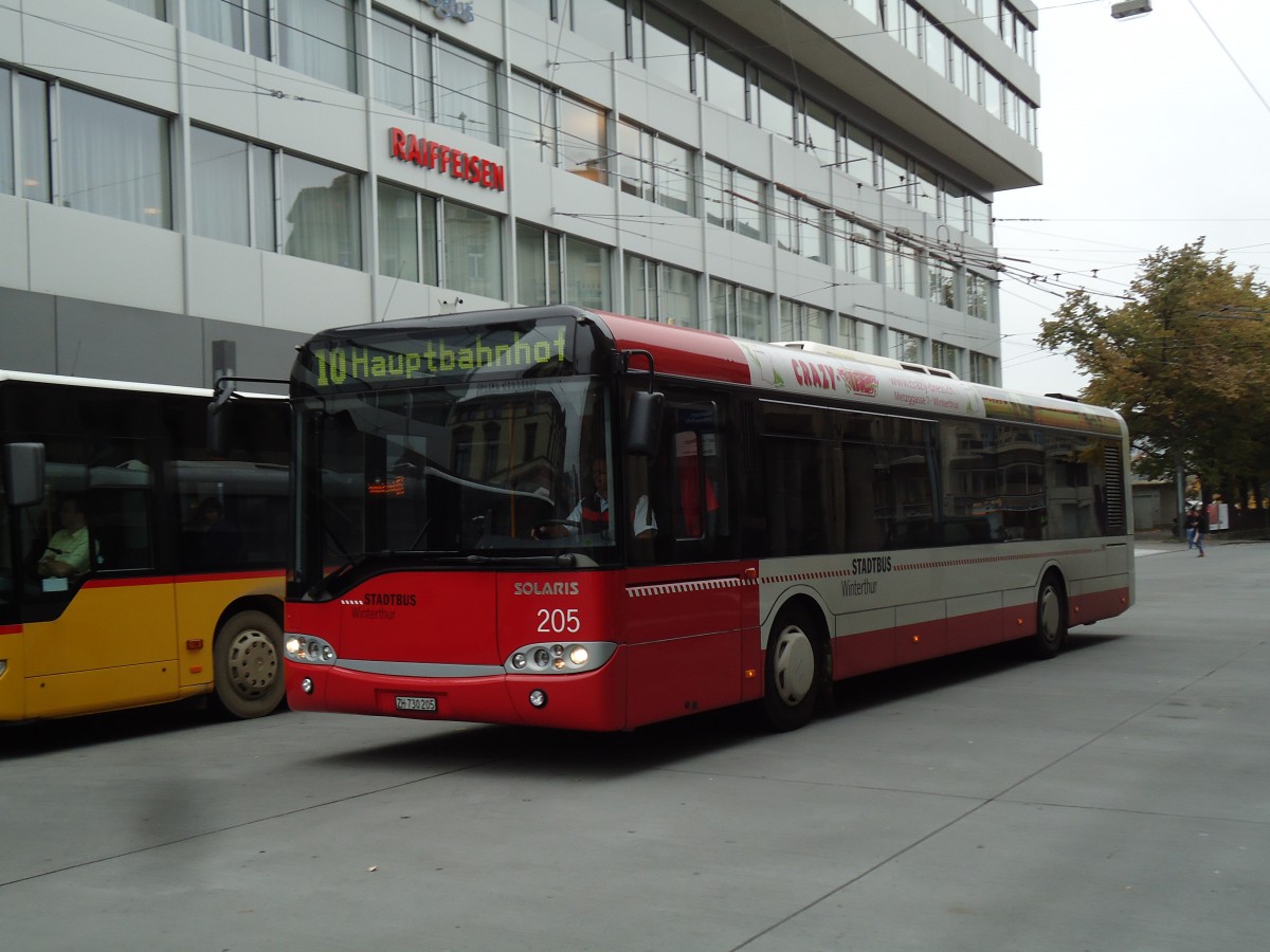 (142'116) - SW Winterthur - Nr. 205/ZH 730'205 - Solaris am 24. Oktober 2012 beim Hauptbahnhof Winterthur