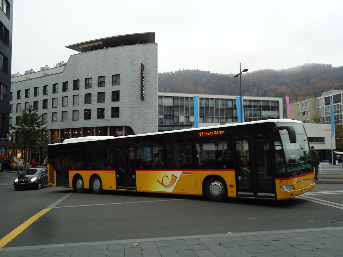 (142'134) - PostAuto Bern - BE 653'388 - Mercedes am 24. Oktober 2012 beim Bahnhof Thun