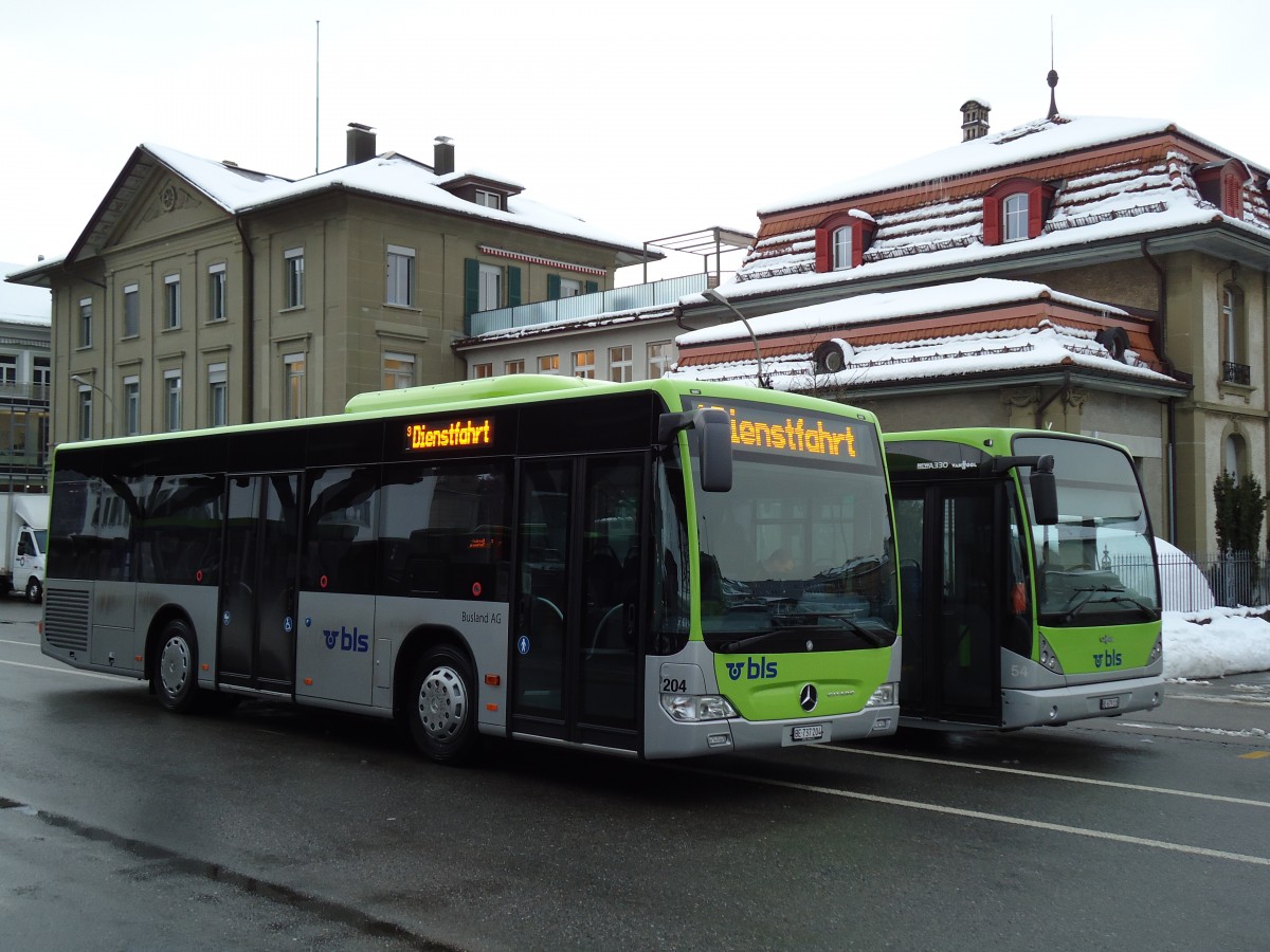 (142'484) - Busland, Burgdorf - Nr. 204/BE 737'204 - Mercedes am 10. Dezember 2012 beim Bahnhof Burgdorf