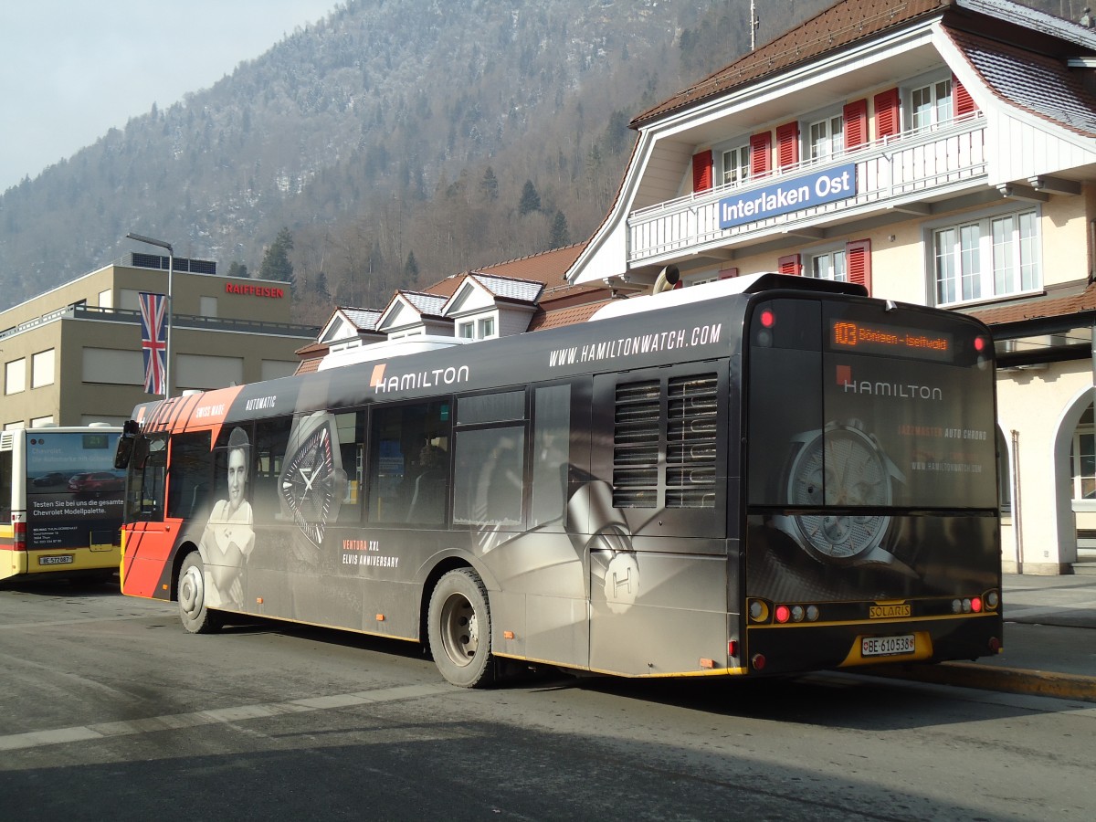 (143'037) - PostAuto Bern - BE 610'538 - Solaris am 19. Januar 2013 beim Bahnhof Interlaken Ost