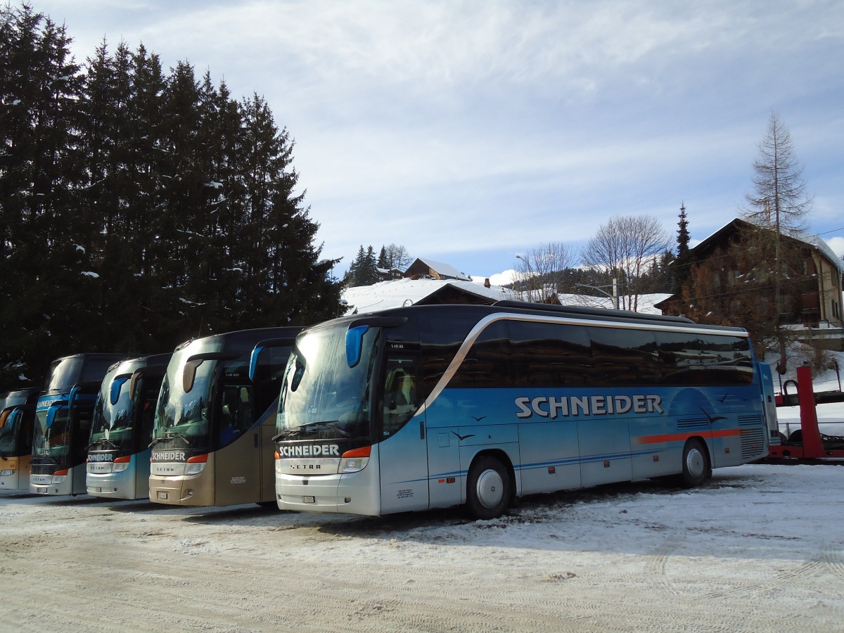 (143'084) - Schneider, Langendorf - SO 21'615 - Setra am 20. Januar 2013 beim Bahnhof Saanenmser