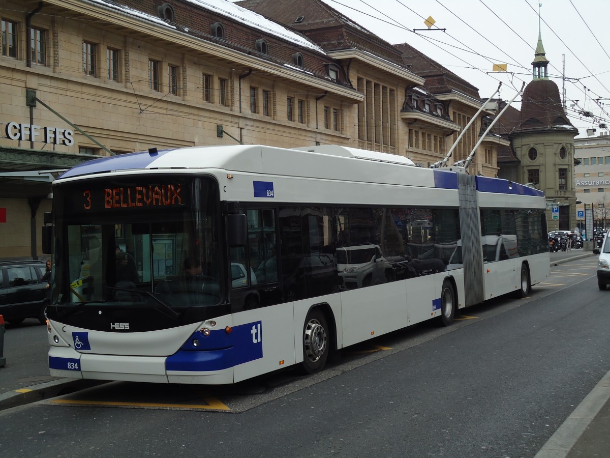 (143'424) - TL Lausanne - Nr. 834 - Hess/Hess Gelenktrolleybus am 22. Februar 2013 beim Bahnhof Lausanne