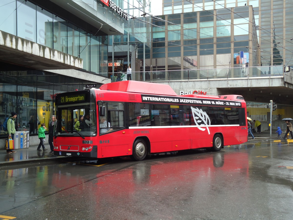 (144'569) - Bernmobil, Bern - Nr. 123/BE 624'123 - Volvo am 26. Mai 2013 beim Bahnhof Bern