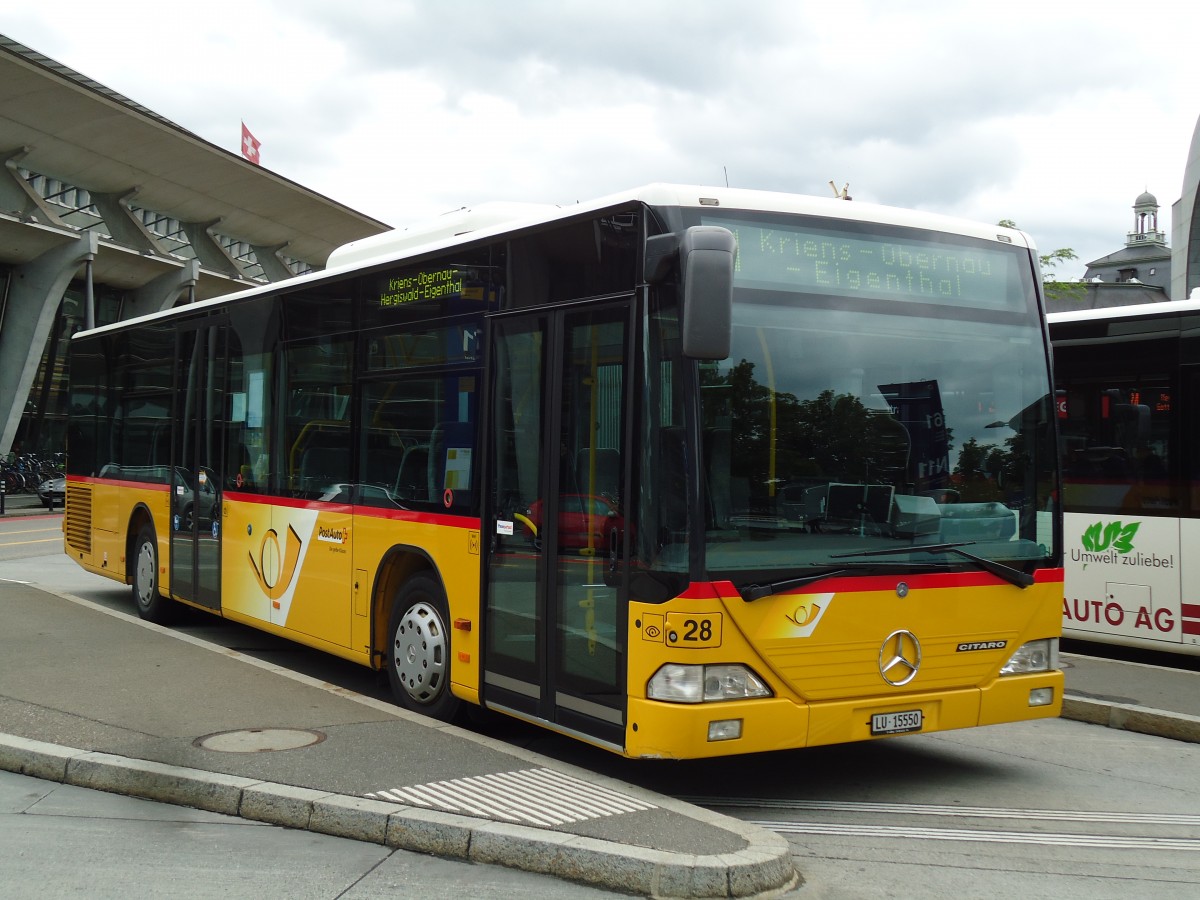 (144'947) - Bucheli, Kriens - Nr. 28/LU 15'550 - Mercedes am 10. Juni 2013 beim Bahnhof Luzern