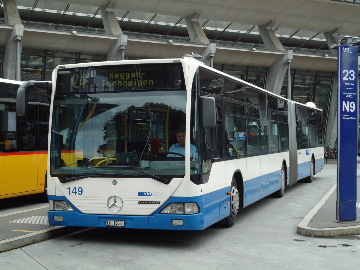 (144'966) - VBL Luzern - Nr. 149/LU 15'088 - Mercedes (ex Heggli, Kriens Nr. 711) am 10. Juni 2013 beim Bahnhof Luzern