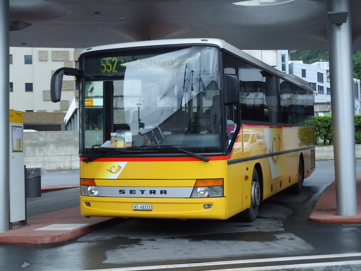 (145'313) - Autotour, Visp - VS 48'333 - Setra am 22. Juni 2013 beim Bahnhof Visp