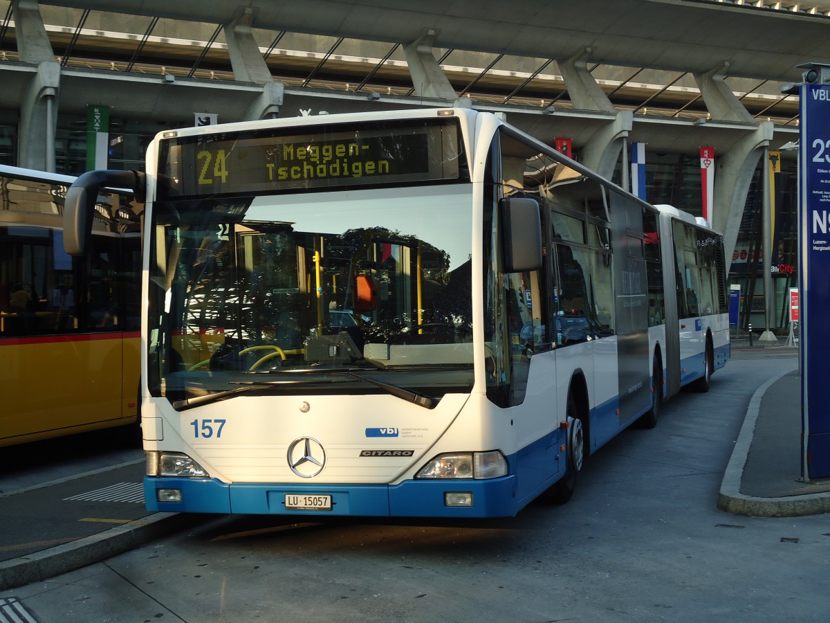 (145'795) - VBL Luzern - Nr. 157/LU 15'057 - Mercedes am 20. Juli 2013 beim Bahnhof Luzern