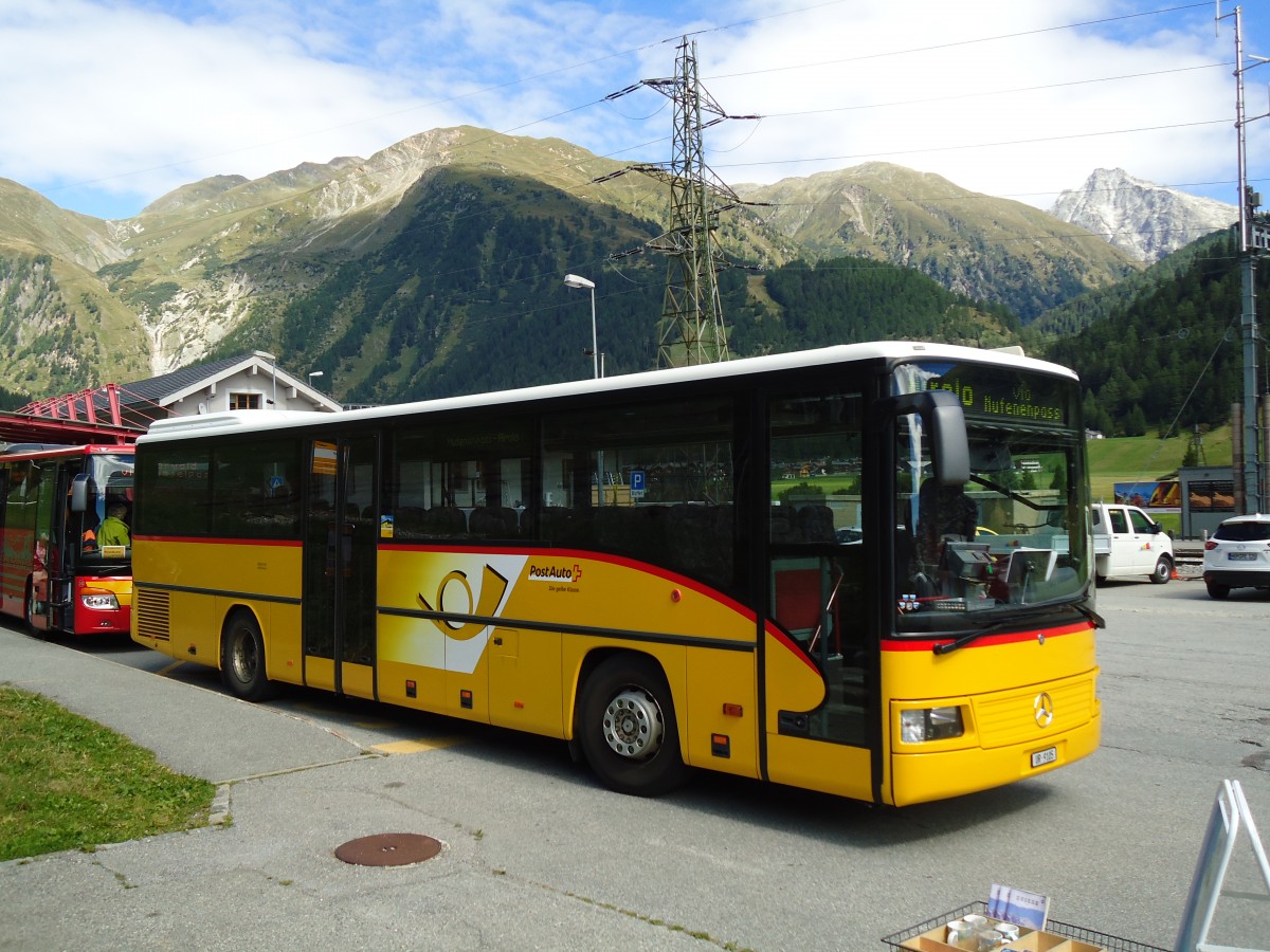 (147'024) - Mattli, Wassen - UR 9105 - Mercedes am 2. September 2013 beim Bahnhof Oberwald