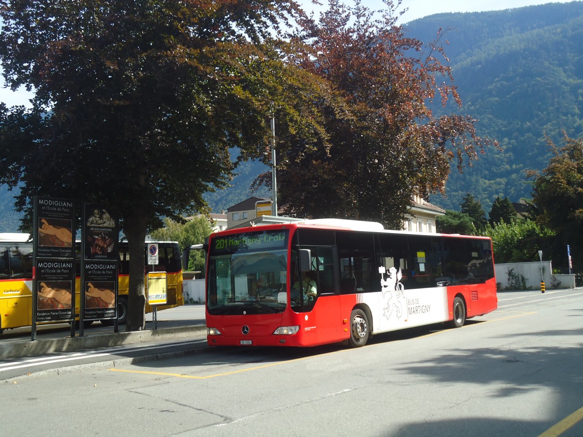 (147'323) - TMR Martigny - Nr. 121/VS 1104 - Mercedes am 22. September 2013 beim Bahnhof Martigny