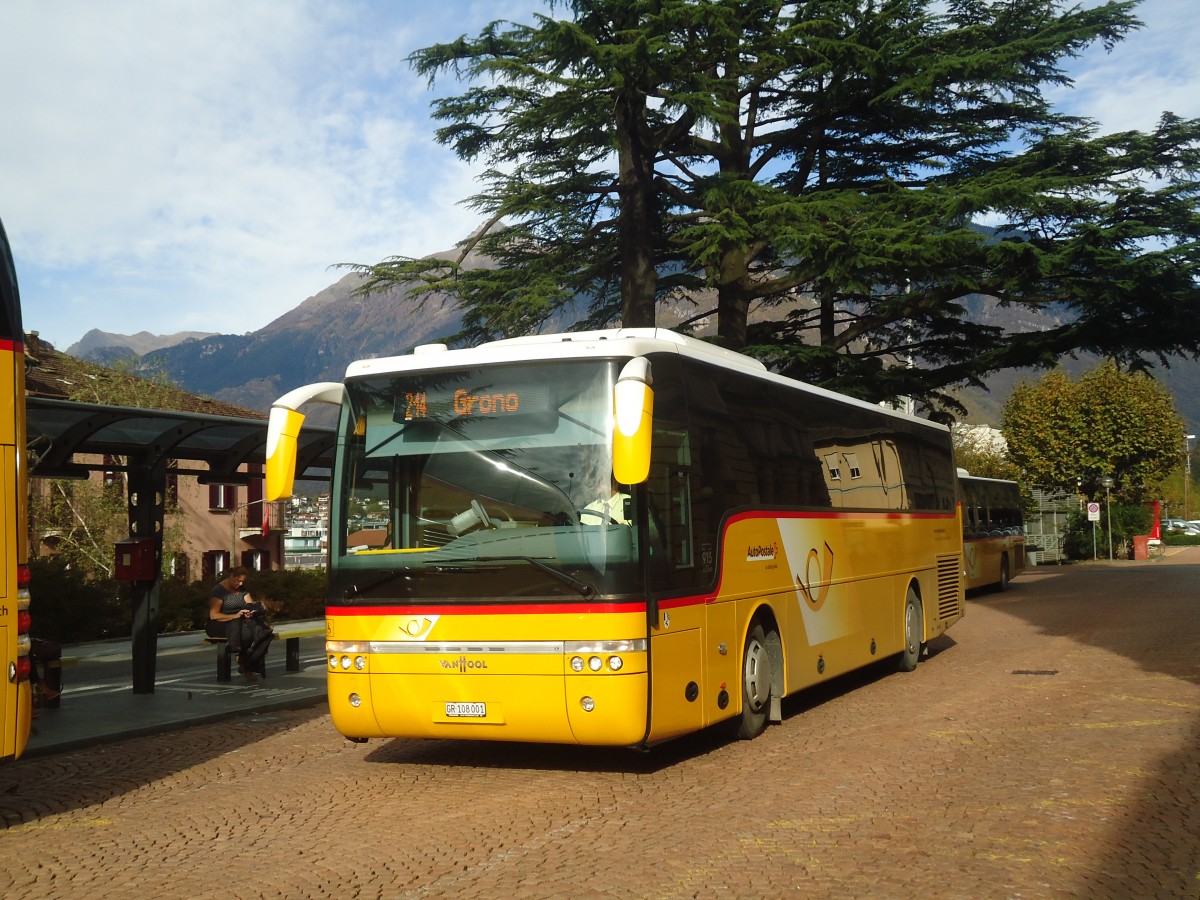 (147'650) - TpM, Mesocco - Nr. 1/GR 108'001 - Van Hool (ex Pacciarelli, Grono) am 5. November 2013 beim Bahnhof Bellinzona