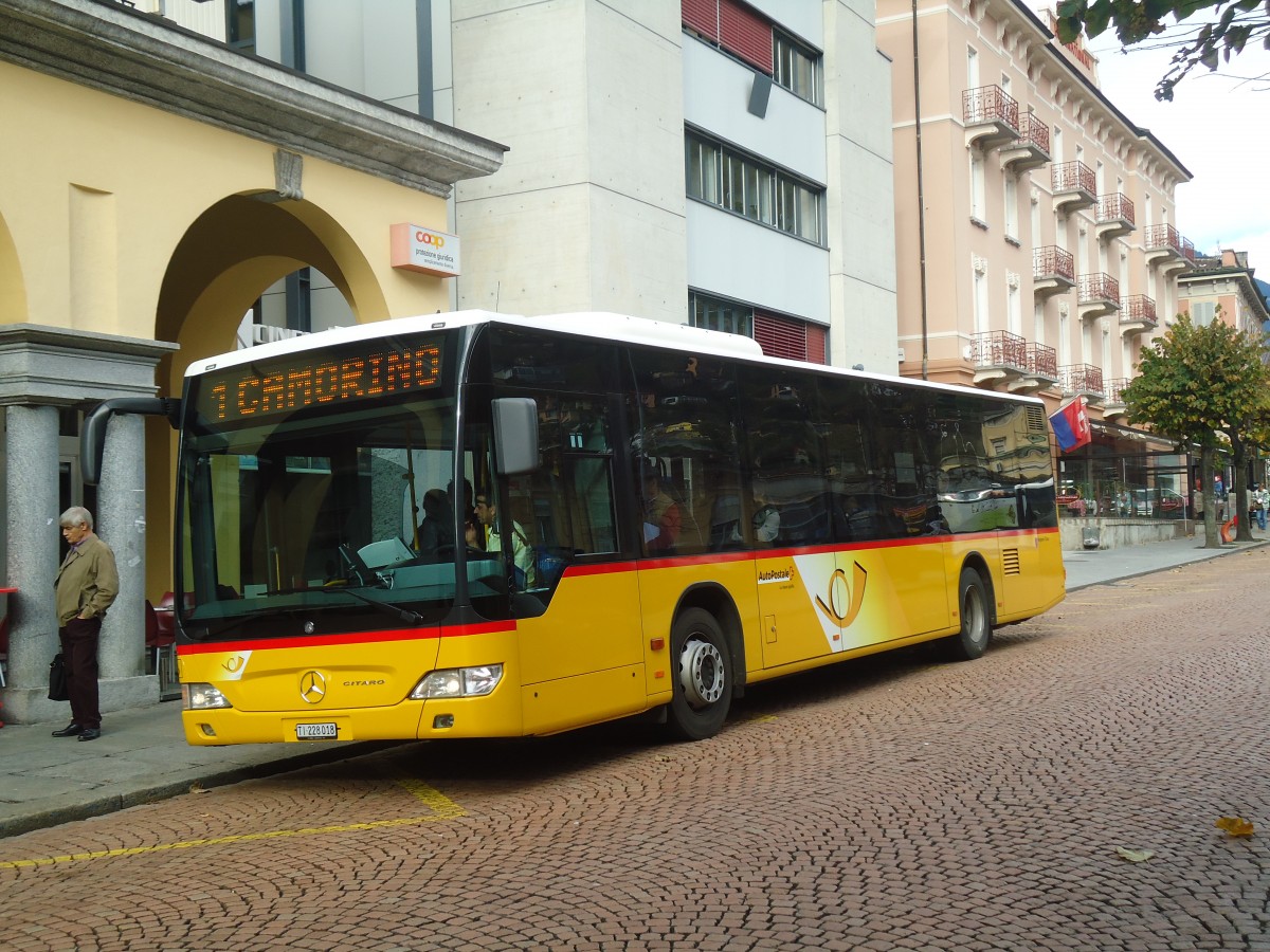 (147'666) - AutoPostale Ticino - TI 228'018 - Mercedes am 5. November 2013 beim Bahnhof Bellinzona