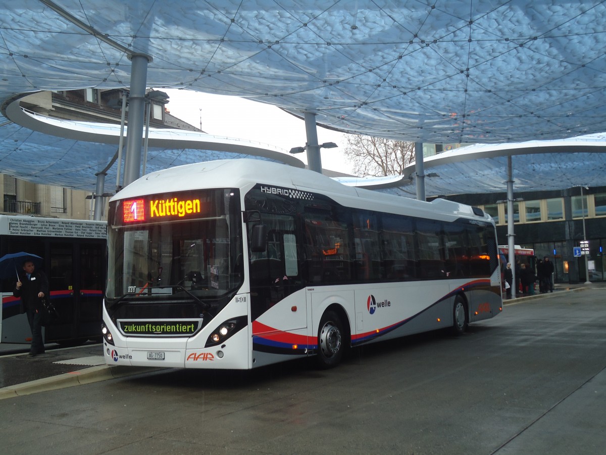(148'497) - AAR bus+bahn, Aarau - Nr. 50/AG 7750 - Volvo am 26. Dezember 2013 beim Bahnhof Aarau
